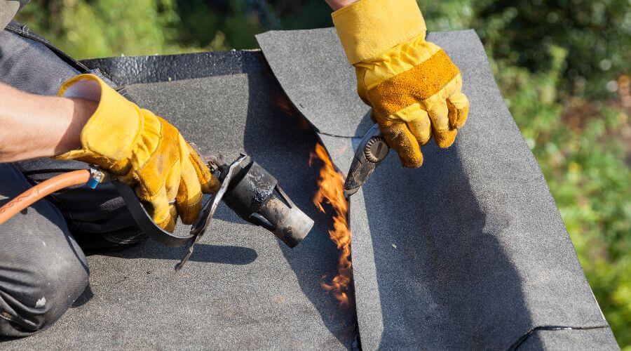 Expert new roof installation services in Fontanet, IN